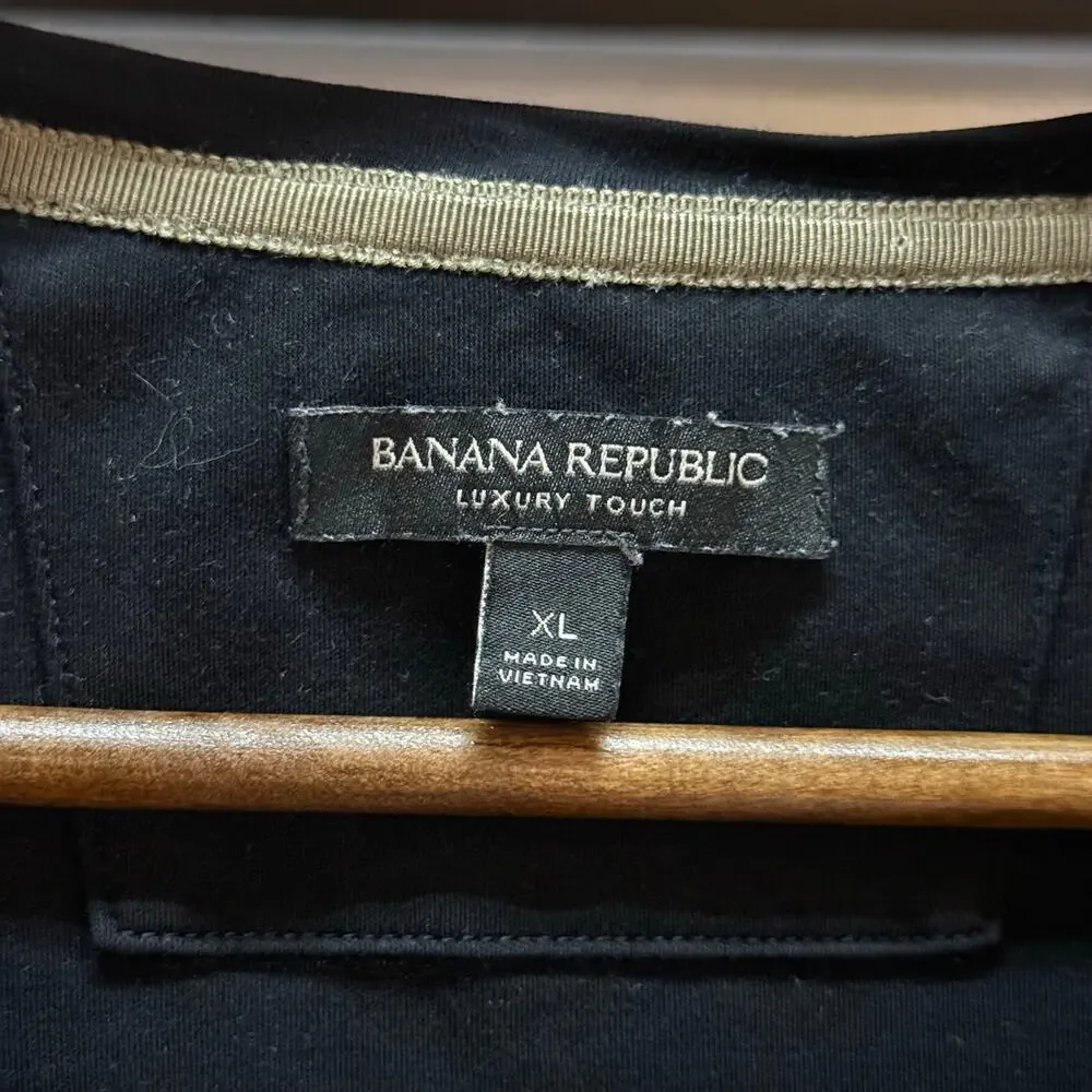 Banana Republic Luxury Touch Mens XL Black Long Sleeve Tee 100% Cotton